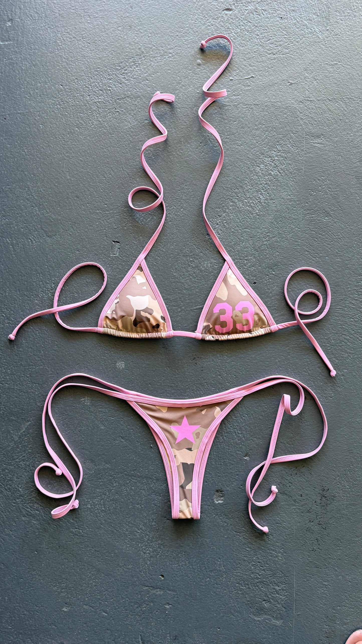 "33" CAMO BIKINI IN BUBBLEGUM PINK